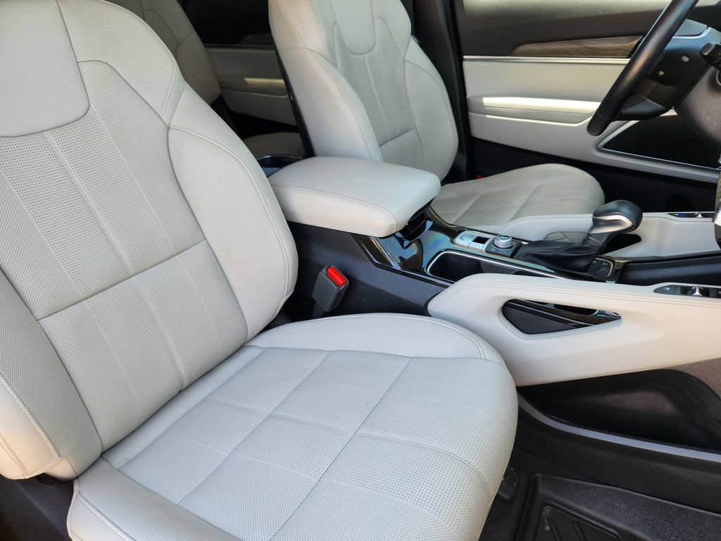Used 2020 Kia Telluride EX w/ Towing Package AWD/4WD image 15