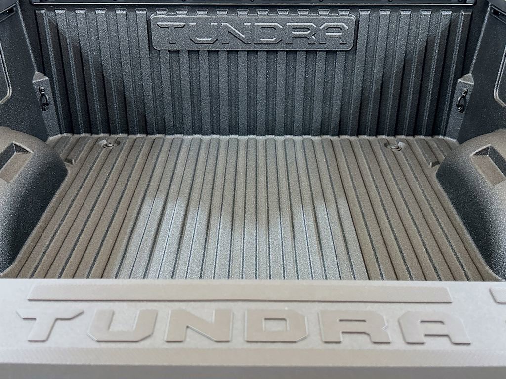 Used 2026 Toyota Tundra Limited AWD/4WD image 24