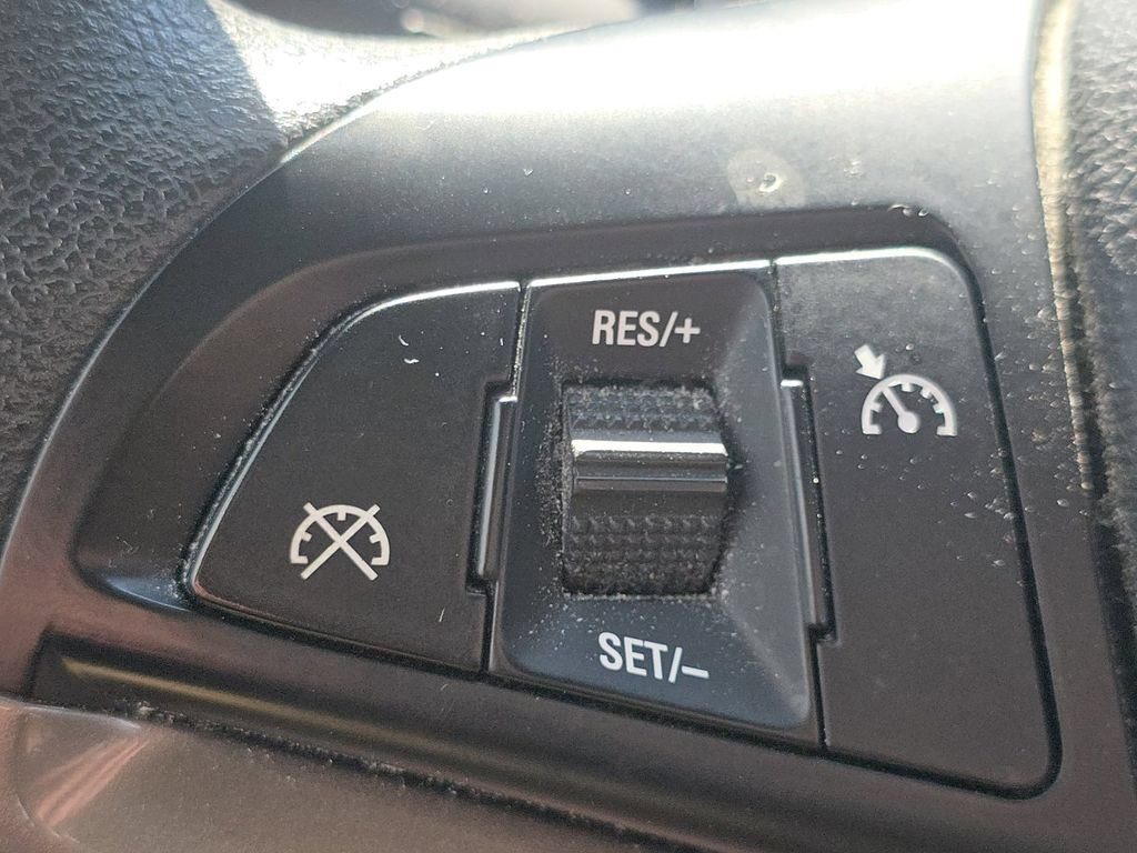 Used 2015 Chevrolet Malibu LT FWD image 27
