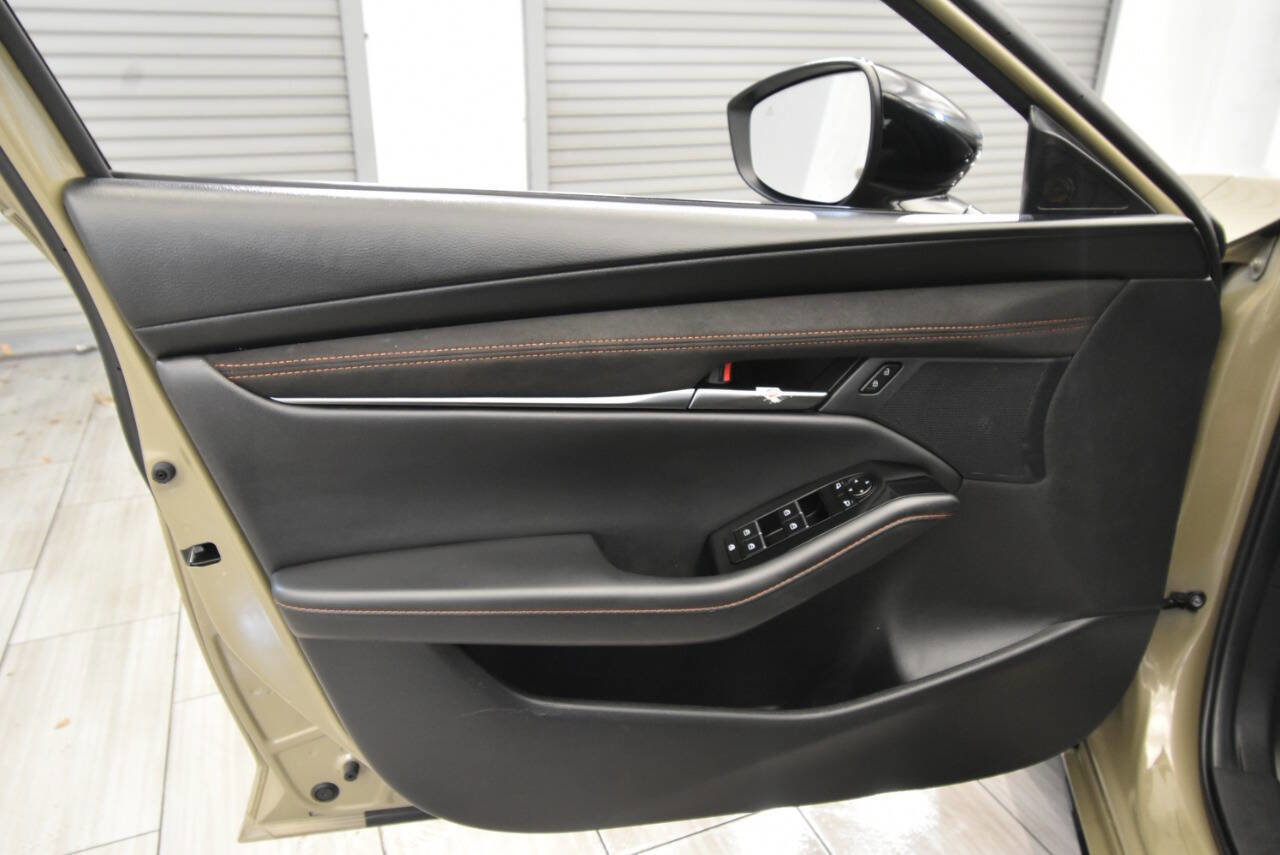 Used 2024 MAZDA MAZDA3 s AWD/4WD image 12