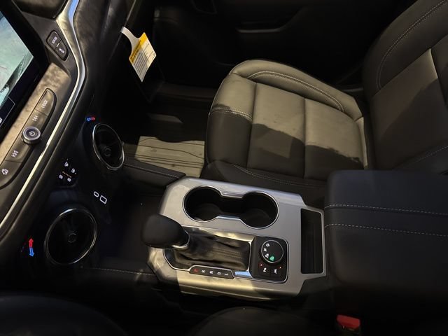 New 2026 Chevrolet Blazer LT w/ Midnight/Sport Edition AWD/4WD image 22