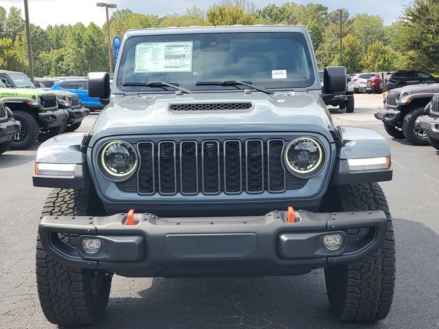 New 2025 Jeep Gladiator Mojave video 2