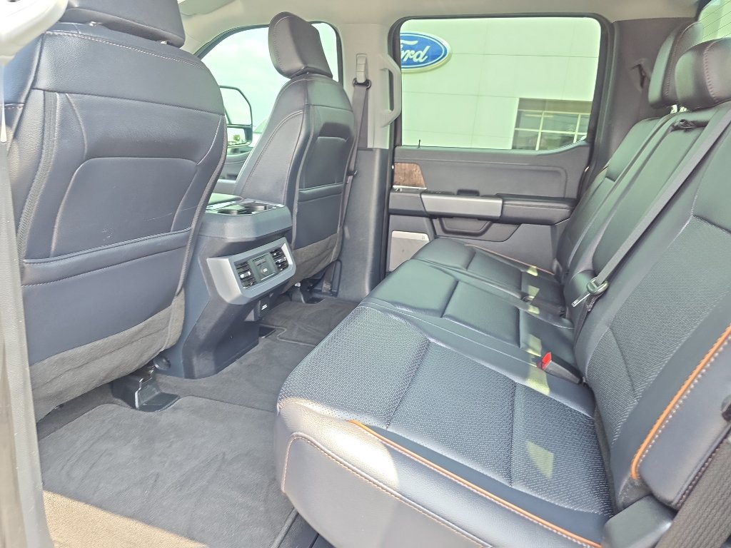 Used 2025 Ford F350 Lariat w/ Black Appearance Package AWD/4WD image 21