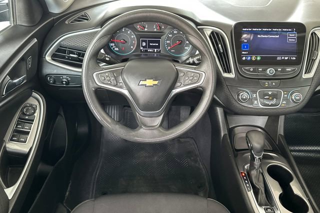 Used 2023 Chevrolet Malibu LS FWD image 15