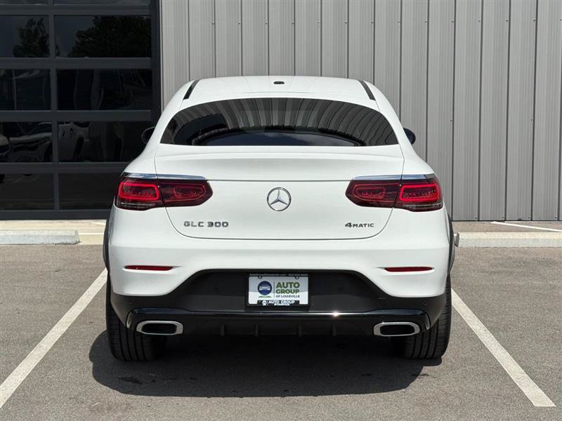 Used 2023 Mercedes-Benz GLC 300 4MATIC Coupe image 7