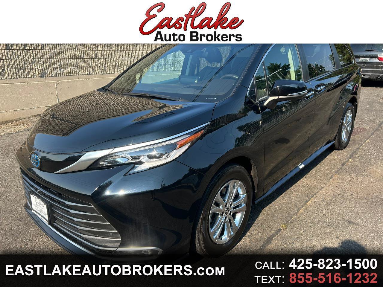 Used 2023 Toyota Sienna Platinum