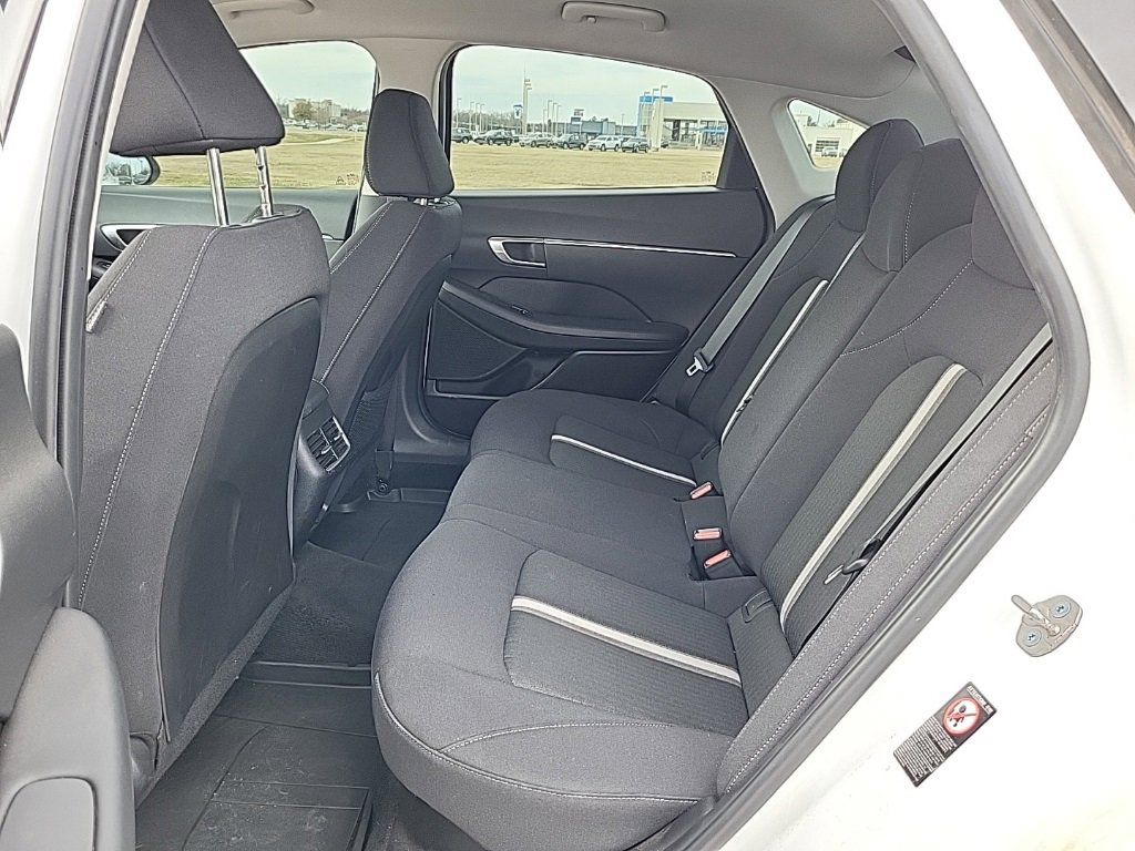 Used 2023 Hyundai Sonata SEL w/ Cargo Package image 11