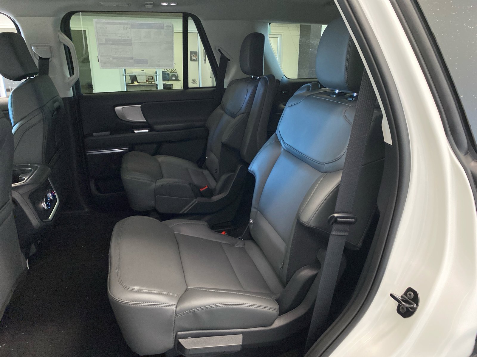 New 2026 Ford Expedition Active AWD/4WD image 20