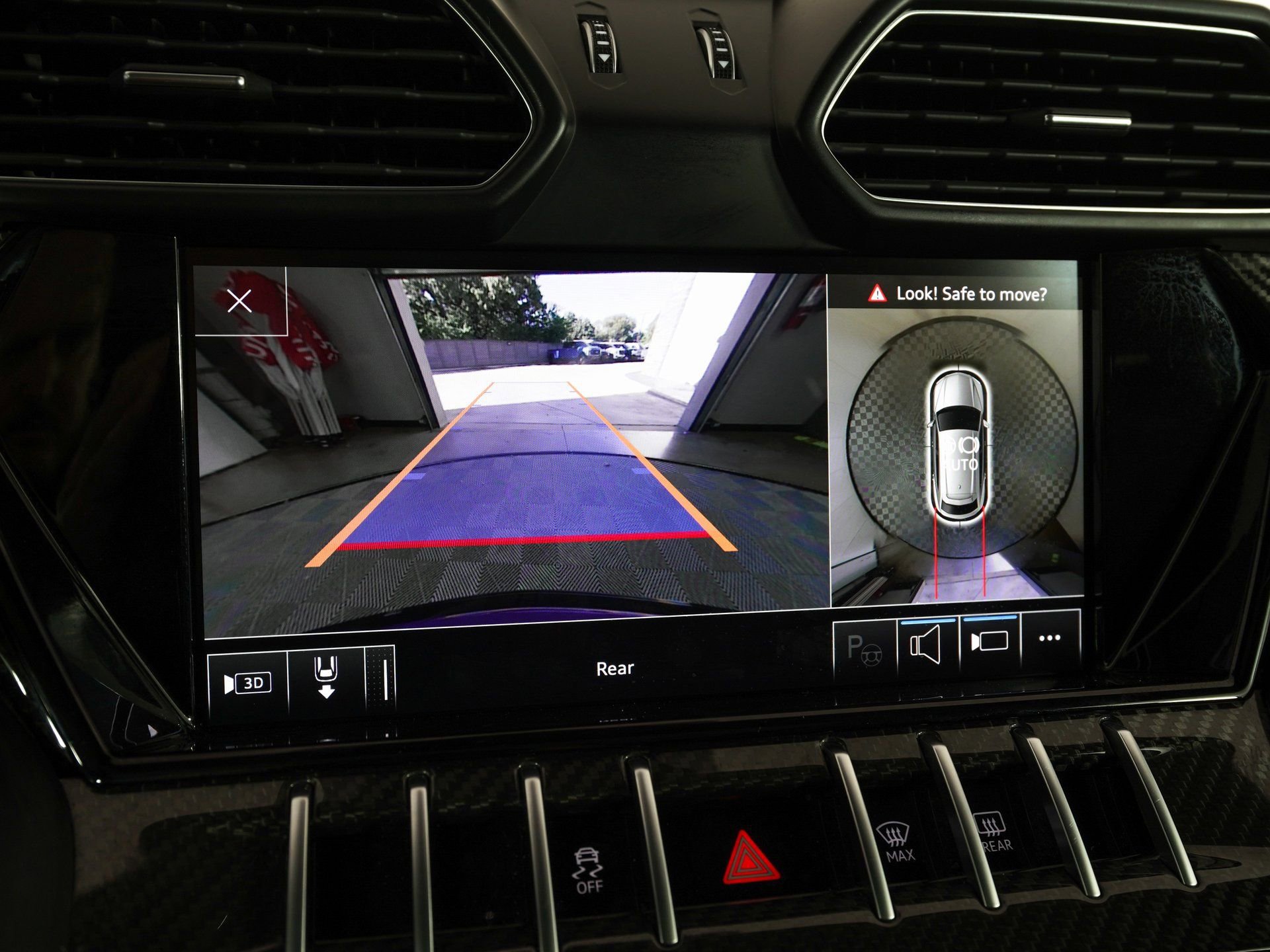 Used 2021 Lamborghini Urus image 26