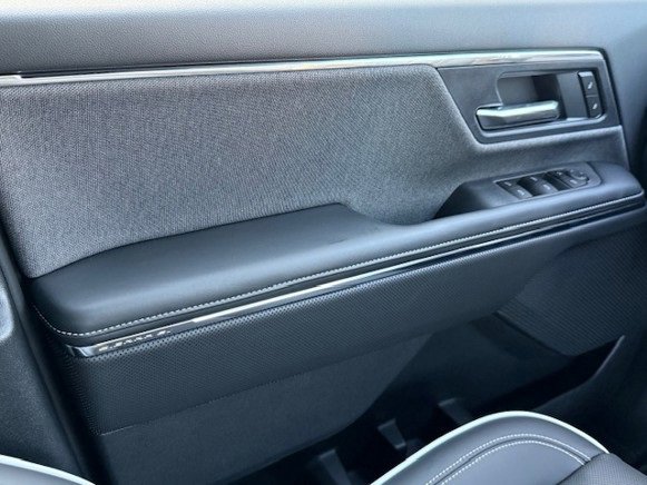 New 2026 GMC Sierra EV Elevation image 32