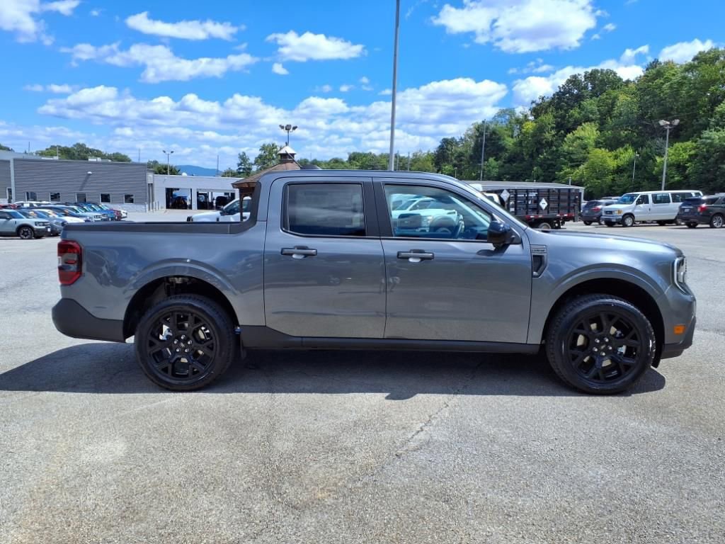 New 2025 Ford Maverick Lariat w/ Black Appearance Package AWD/4WD image 4