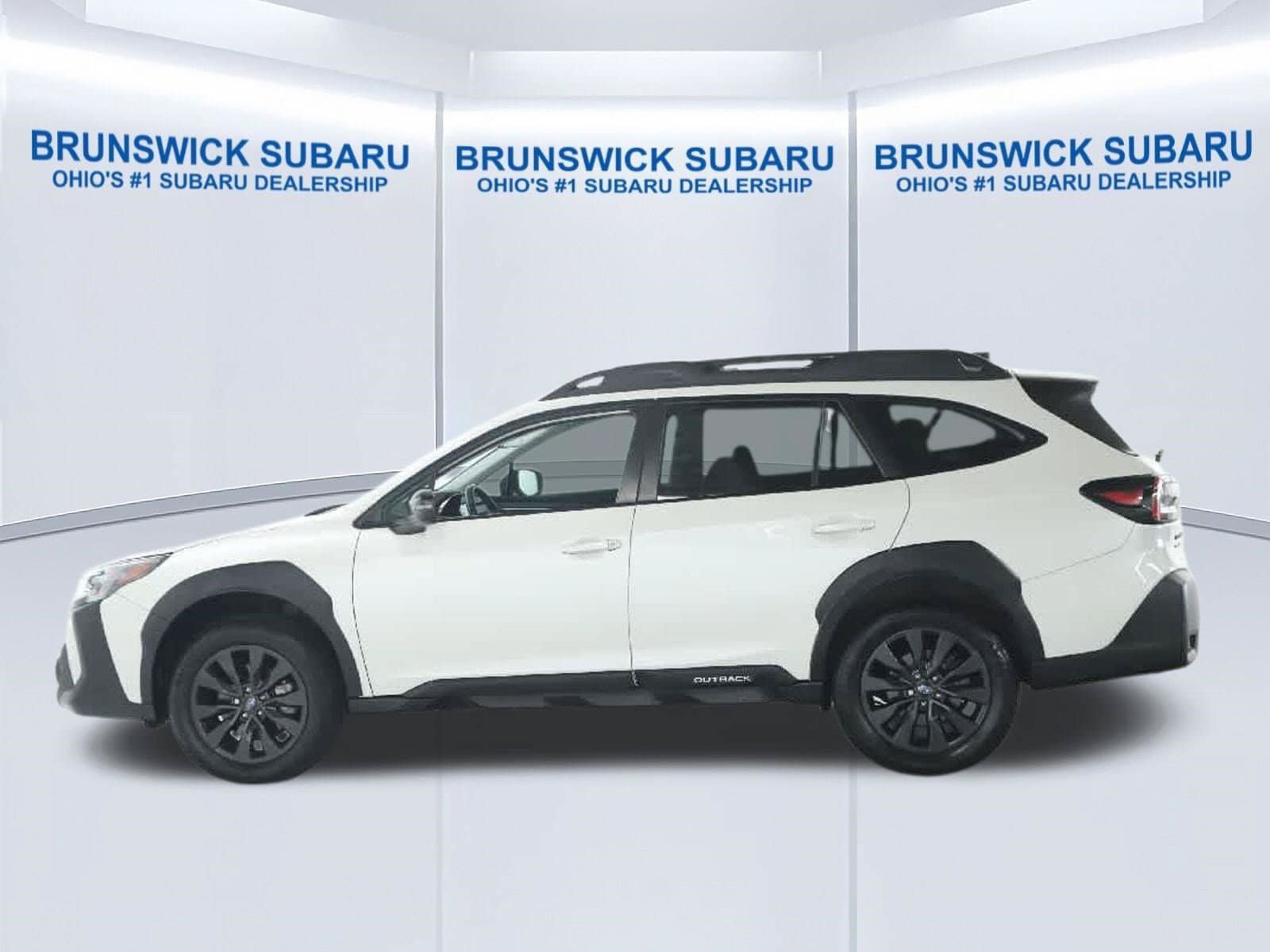 Used 2024 Subaru Outback Onyx Edition AWD/4WD image 38