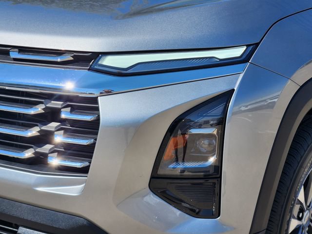 Used 2026 Chevrolet Equinox LT FWD image 16