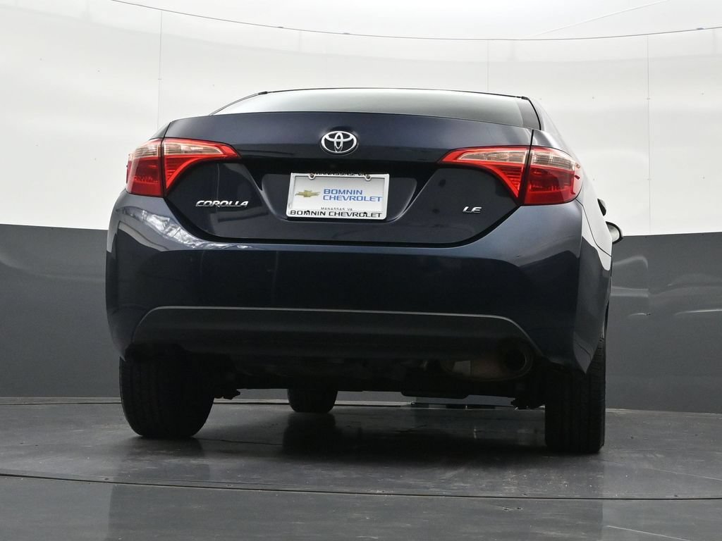 Used 2017 Toyota Corolla LE FWD image 32