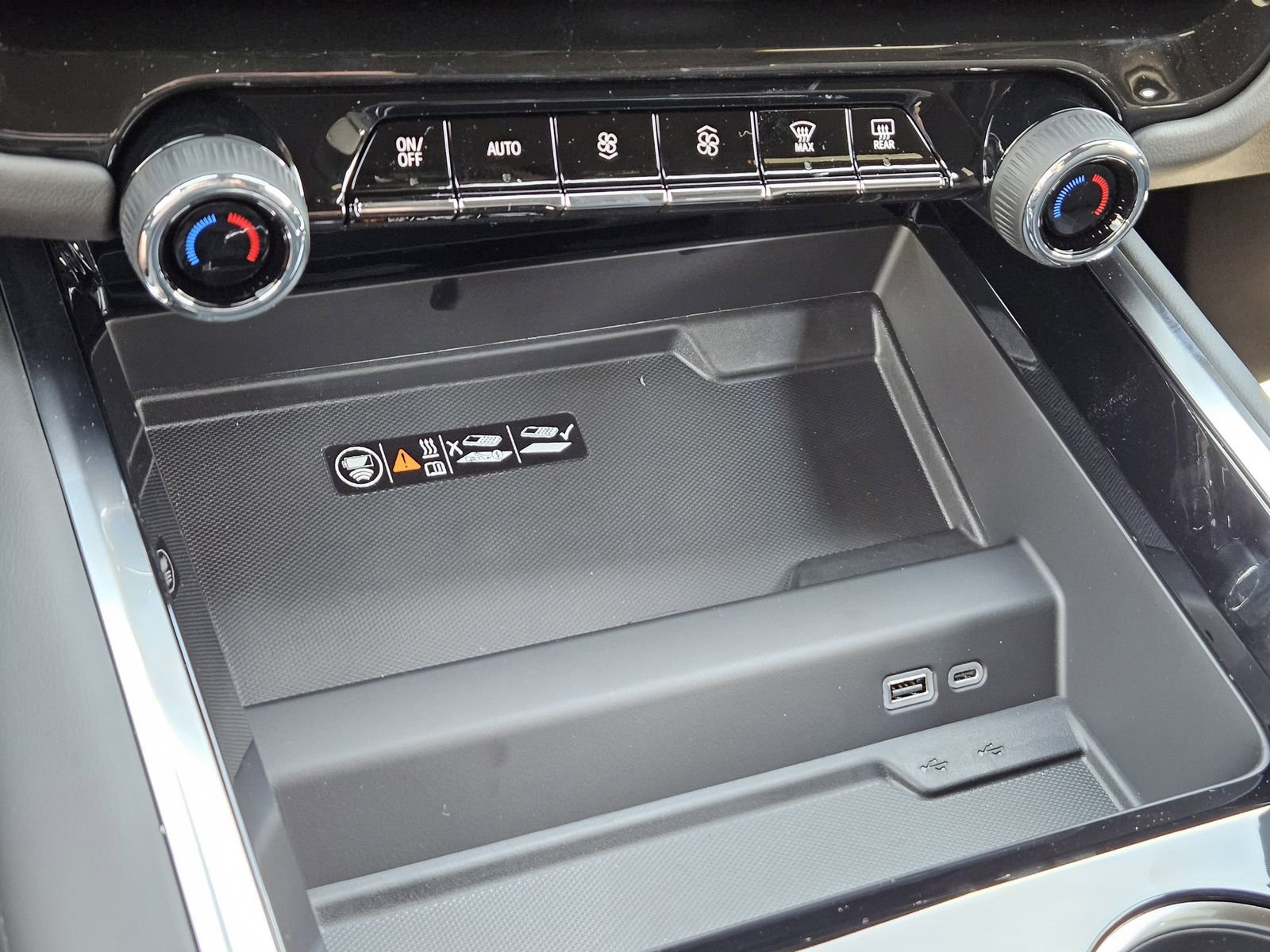 New 2026 Chevrolet Tahoe Premier image 19