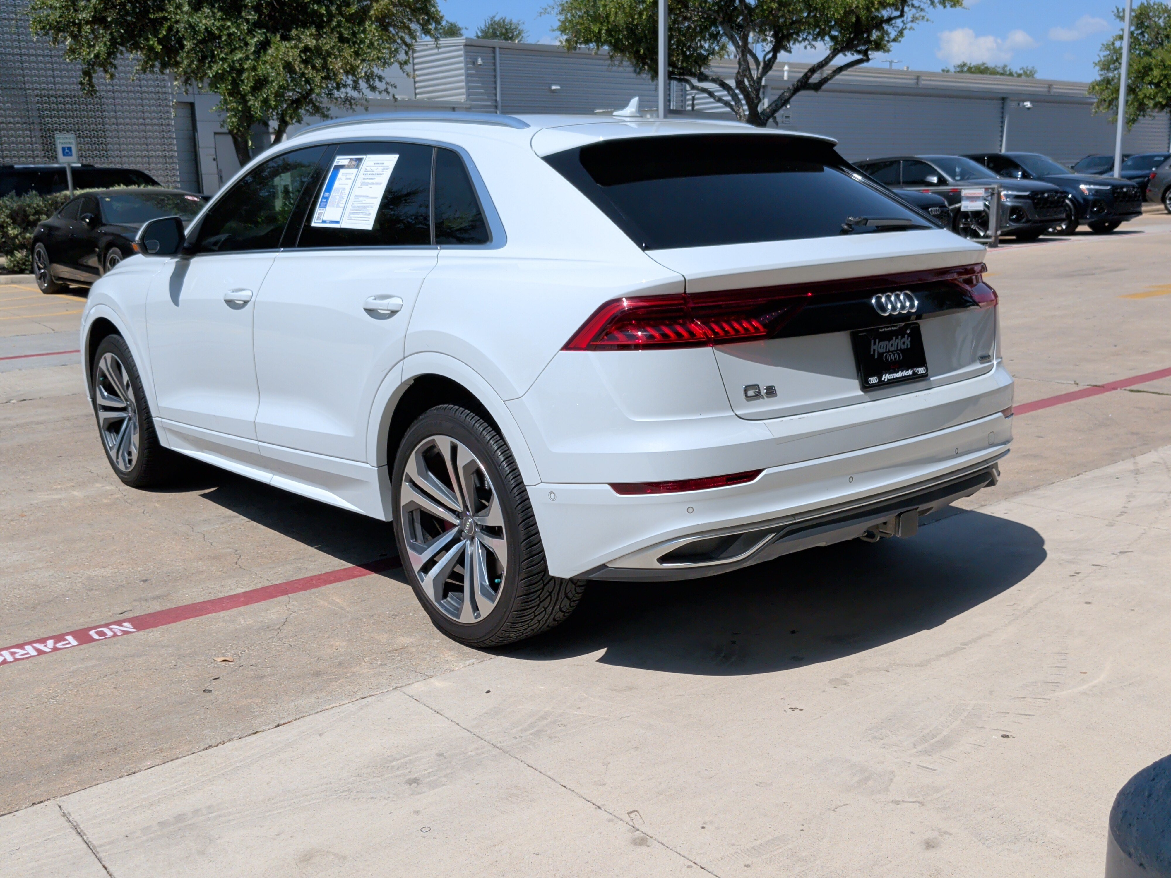 Used 2019 Audi Q8 Premium Plus AWD/4WD image 8