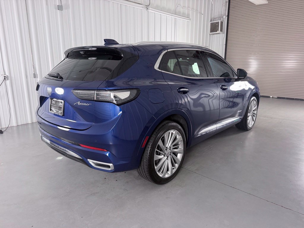 Used 2024 Buick Envision Avenir AWD/4WD image 5