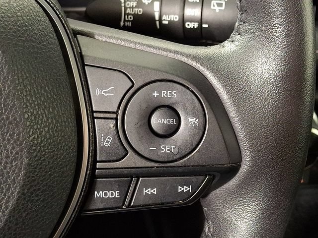 Used 2023 Toyota RAV4 XLE Premium AWD/4WD image 22