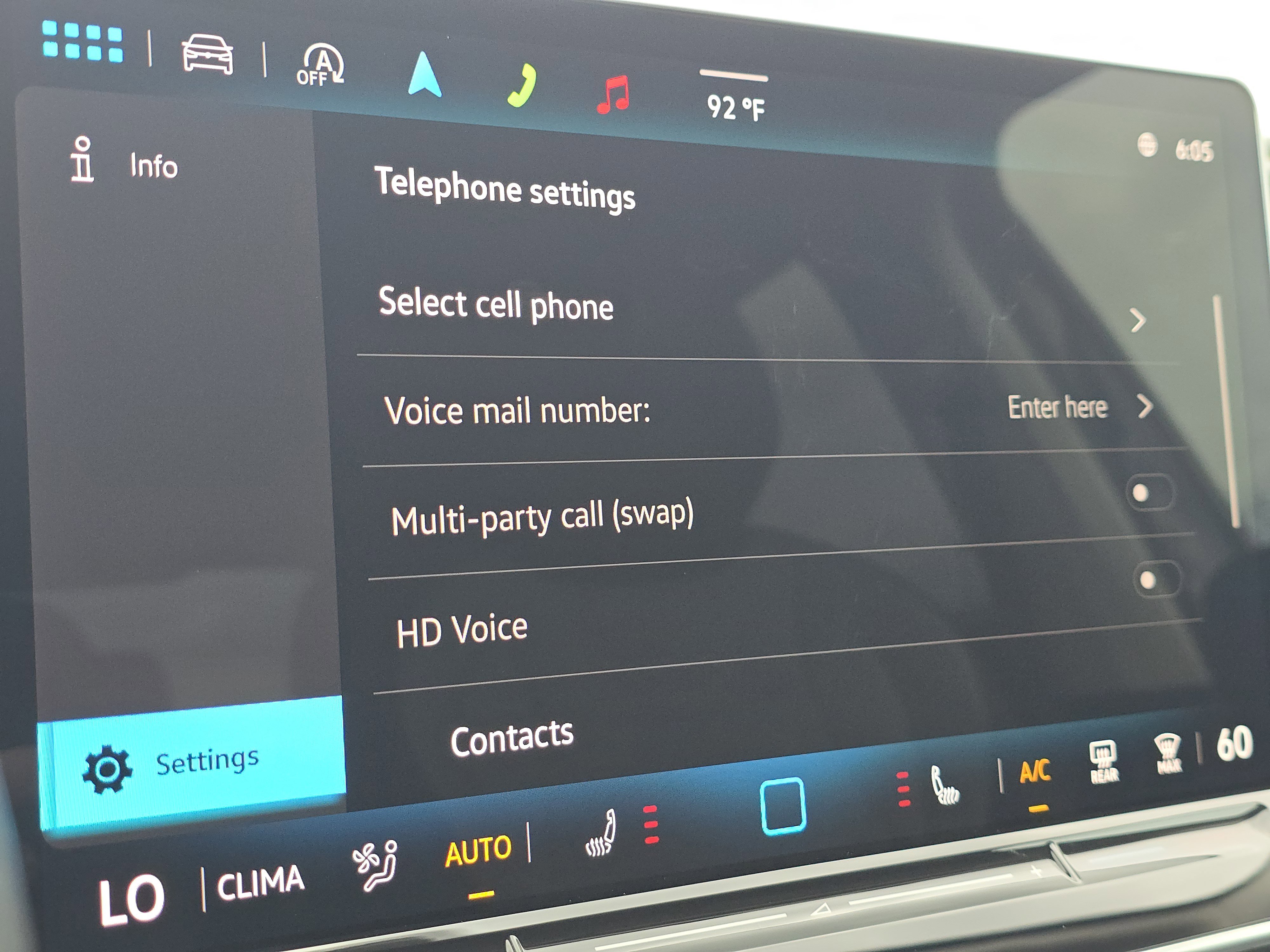 New 2025 Volkswagen Tiguan S image 12