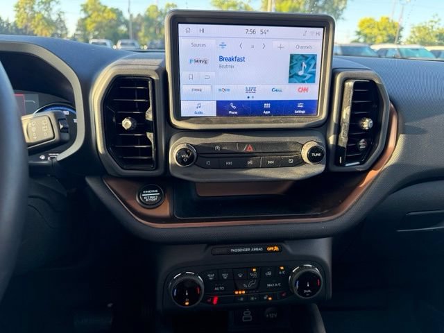 Used 2024 Ford Bronco Sport Outer Banks w/ Tech Package AWD/4WD image 16