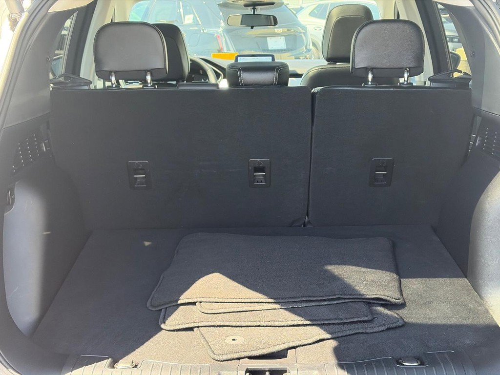 Used 2022 Ford Escape SEL AWD/4WD image 7
