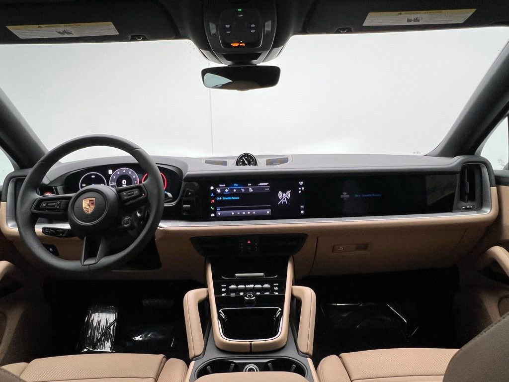 New 2025 Porsche Cayenne Coupe image 6