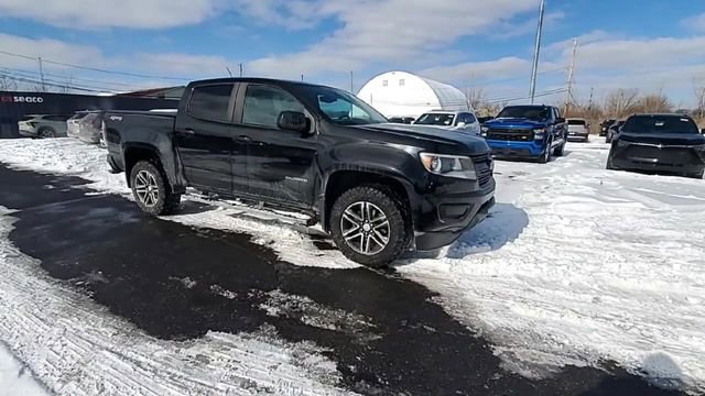 Used 2019 Chevrolet Colorado W/T w/ Custom Special Edition image 2