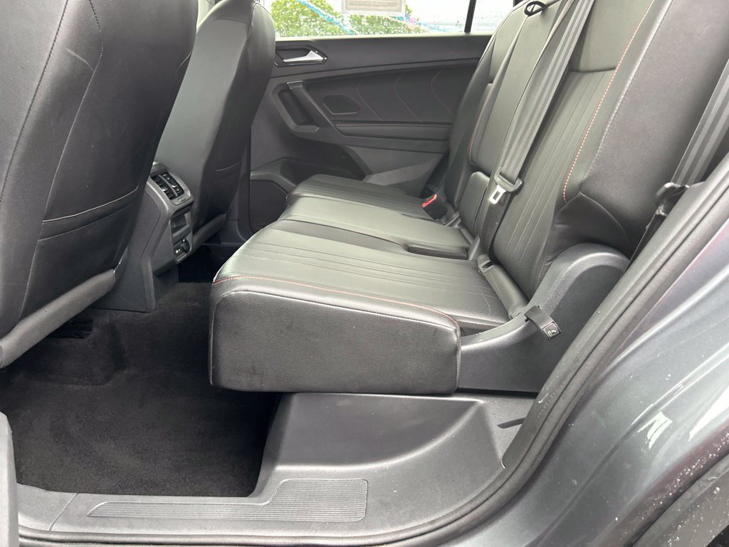 Used 2024 Volkswagen Tiguan Wolfsburg Edition FWD image 34