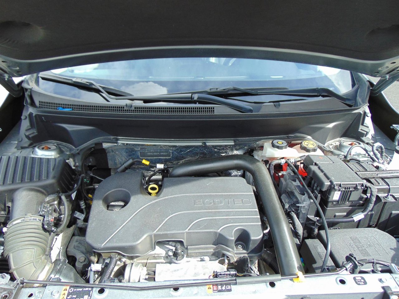 Used 2023 GMC Terrain SLT image 43