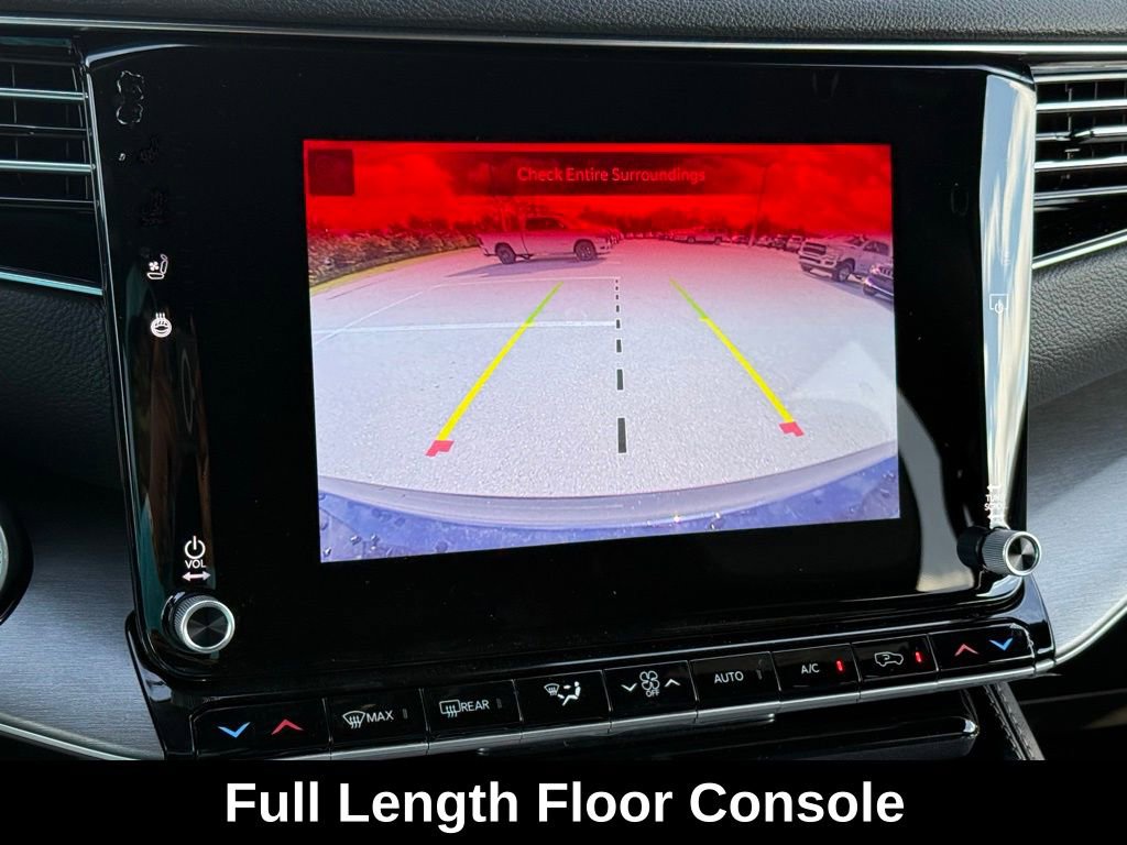 New 2025 Jeep Wagoneer L Series II w/ Premium Group I image 17