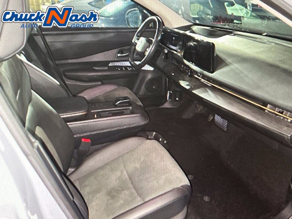 Used 2024 Nissan Ariya FWD image 12