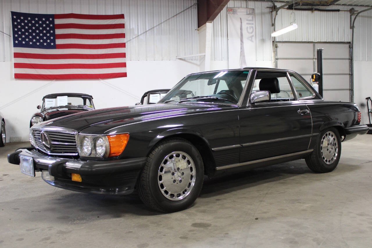 Used 1988 Mercedes-Benz 560 SL video 1