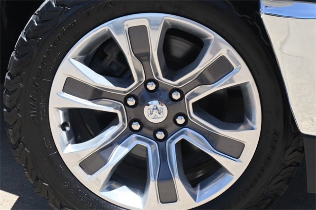 Used 2024 RAM 1500 Limited image 8