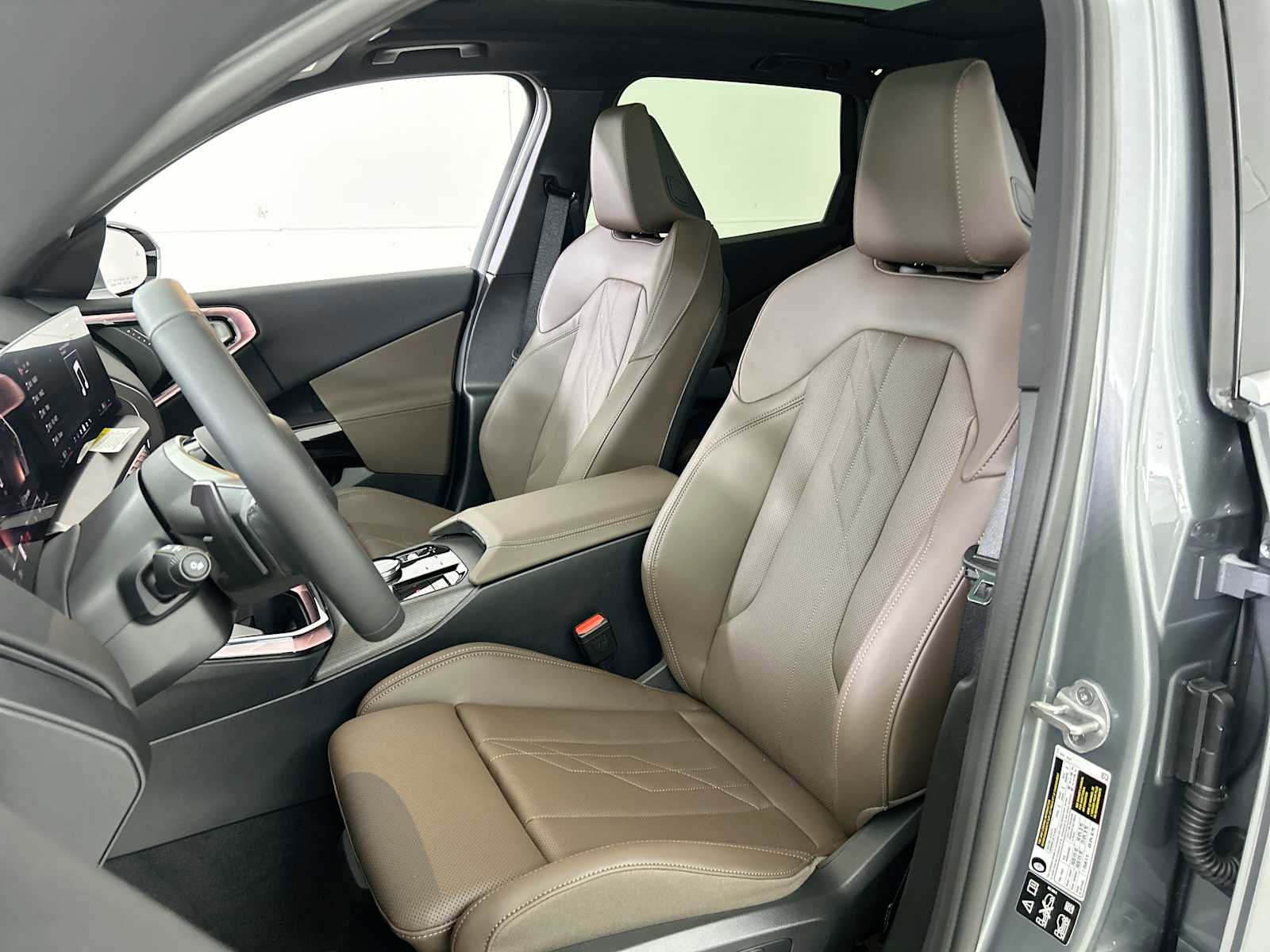 New 2026 BMW X3 xDrive30 w/ Premium Package image 13
