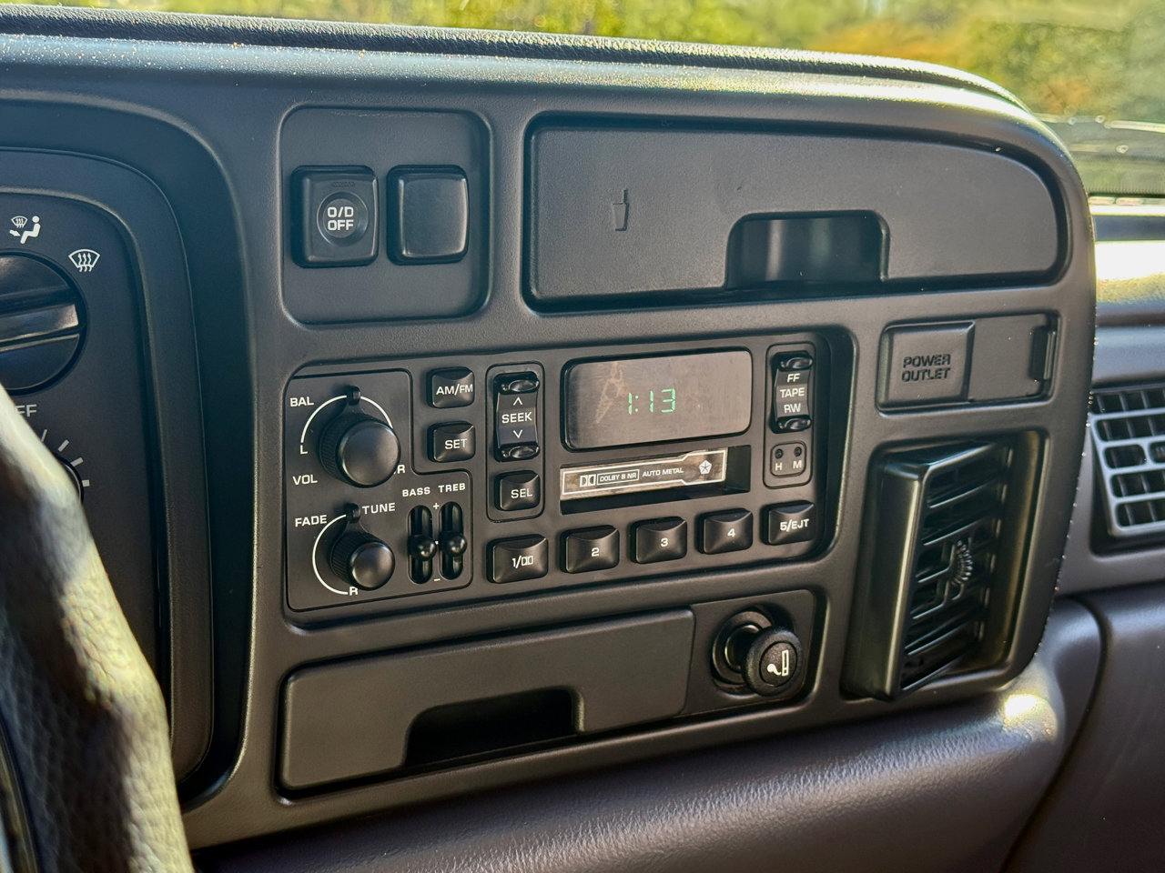 Used 1997 Dodge Ram 1500 Truck 2WD Club Cab image 33