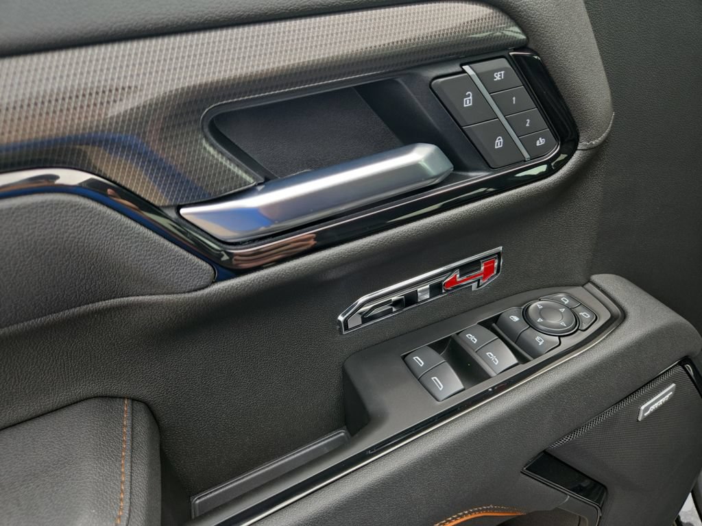 New 2026 GMC Sierra 1500 AT4 w/ Technology Package AWD/4WD image 18
