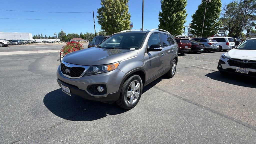 Used 2013 Kia Sorento EX w/ EX V6 Premium Pkg