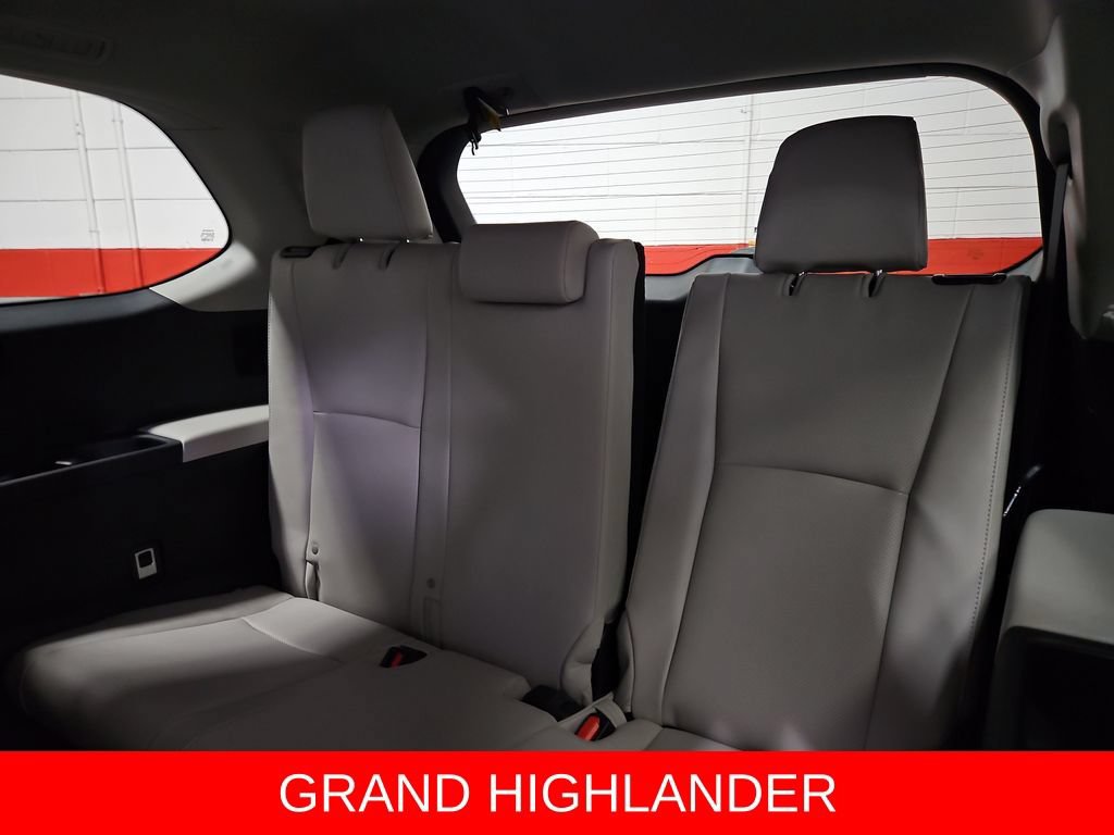New 2026 Toyota Grand Highlander AWD image 26