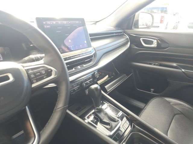 Used 2023 Jeep Compass Limited w/ Elite Group for (Red) Edition image 26