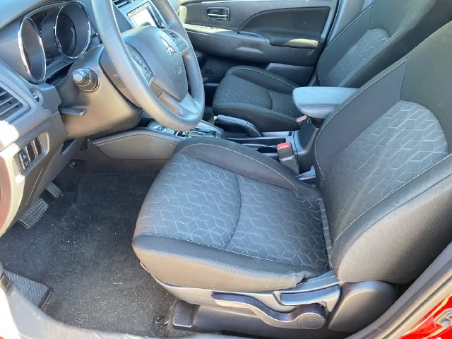 Used 2024 Mitsubishi Outlander Sport ES AWD/4WD image 11