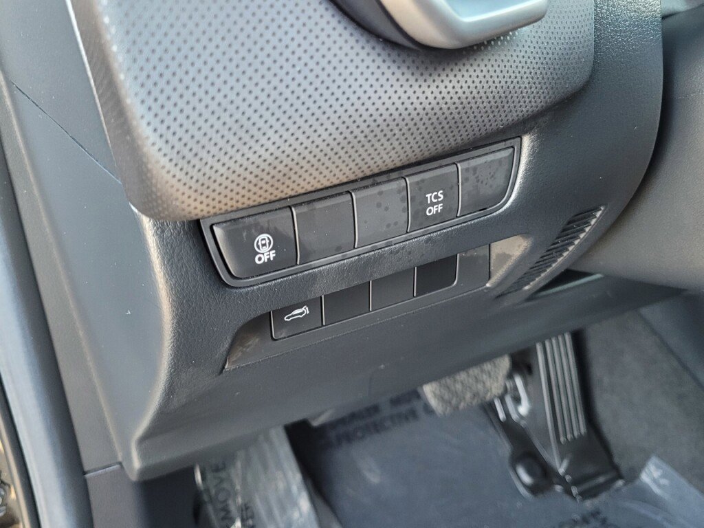 Used 2024 MAZDA CX-50 AWD 2.5 S w/ Preferred Package image 19