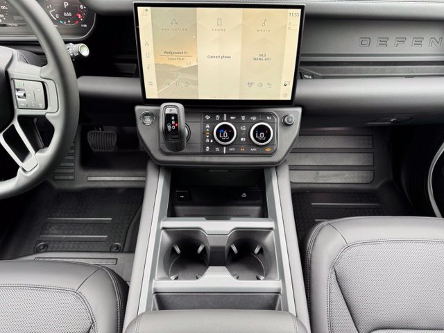 New 2026 Land Rover Defender 110 X-Dynamic SE AWD/4WD image 27