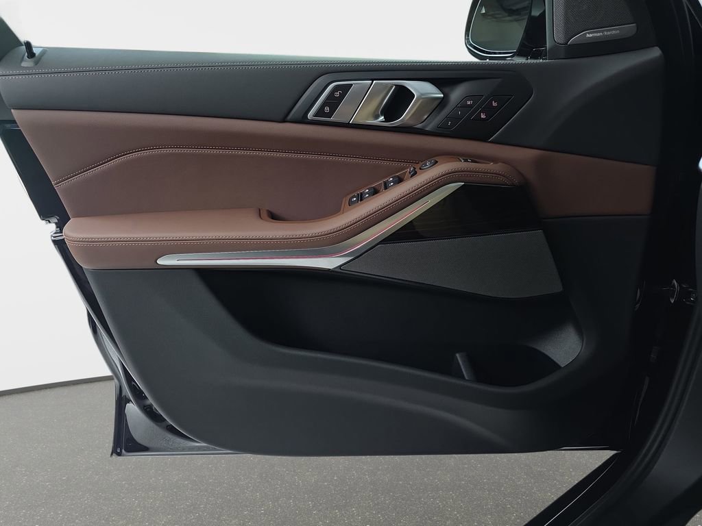 New 2026 BMW X5 xDrive40i w/ Executive Package image 26