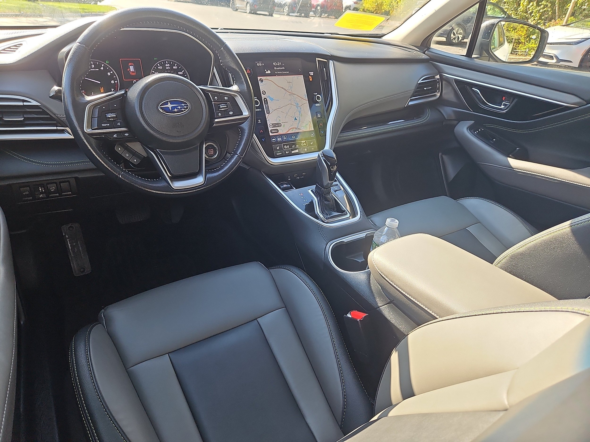 Used 2021 Subaru Outback Onyx Edition XT AWD/4WD image 3