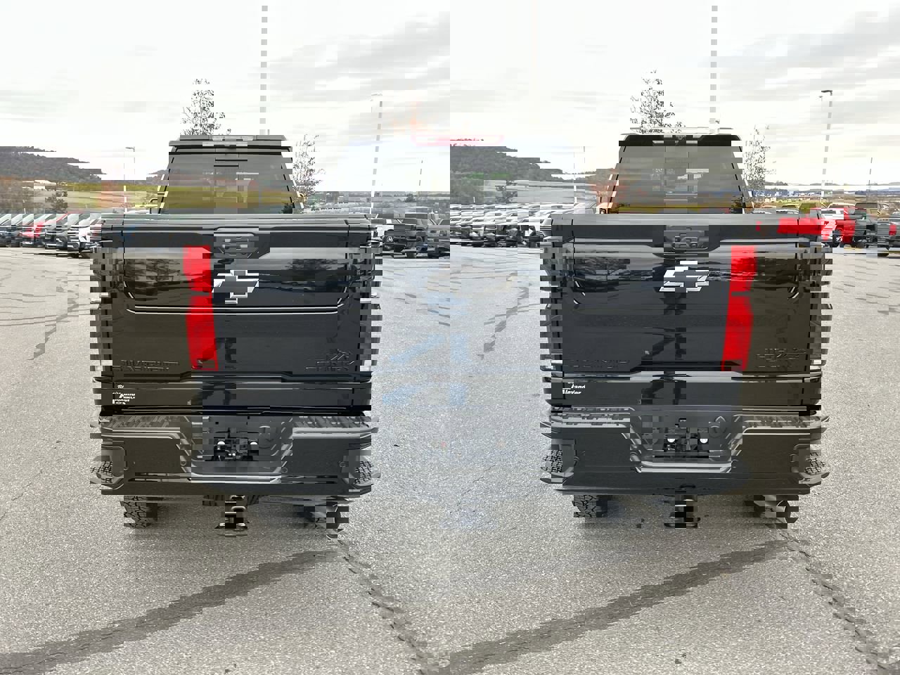 New 2026 Chevrolet Silverado 3500 High Country w/ Technology Package image 6