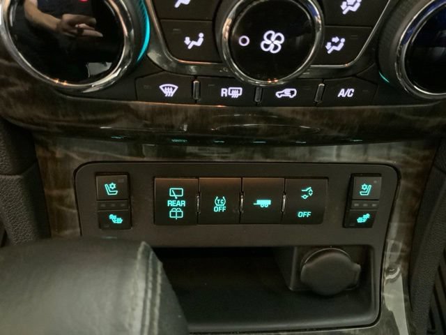 Used 2014 Buick Enclave Premium w/ Trailering Provision Package FWD image 20
