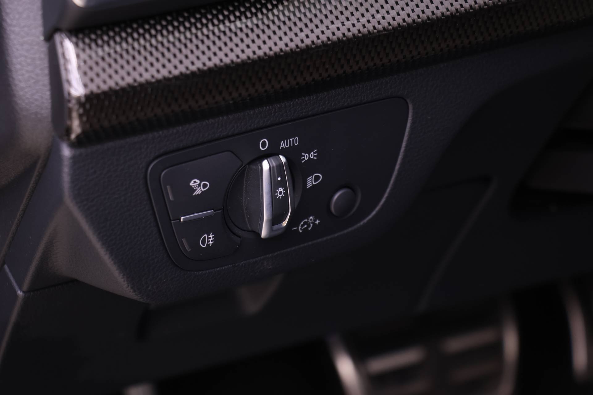 Certified 2022 Audi SQ5 Premium Plus w/ Premium Plus Package image 20