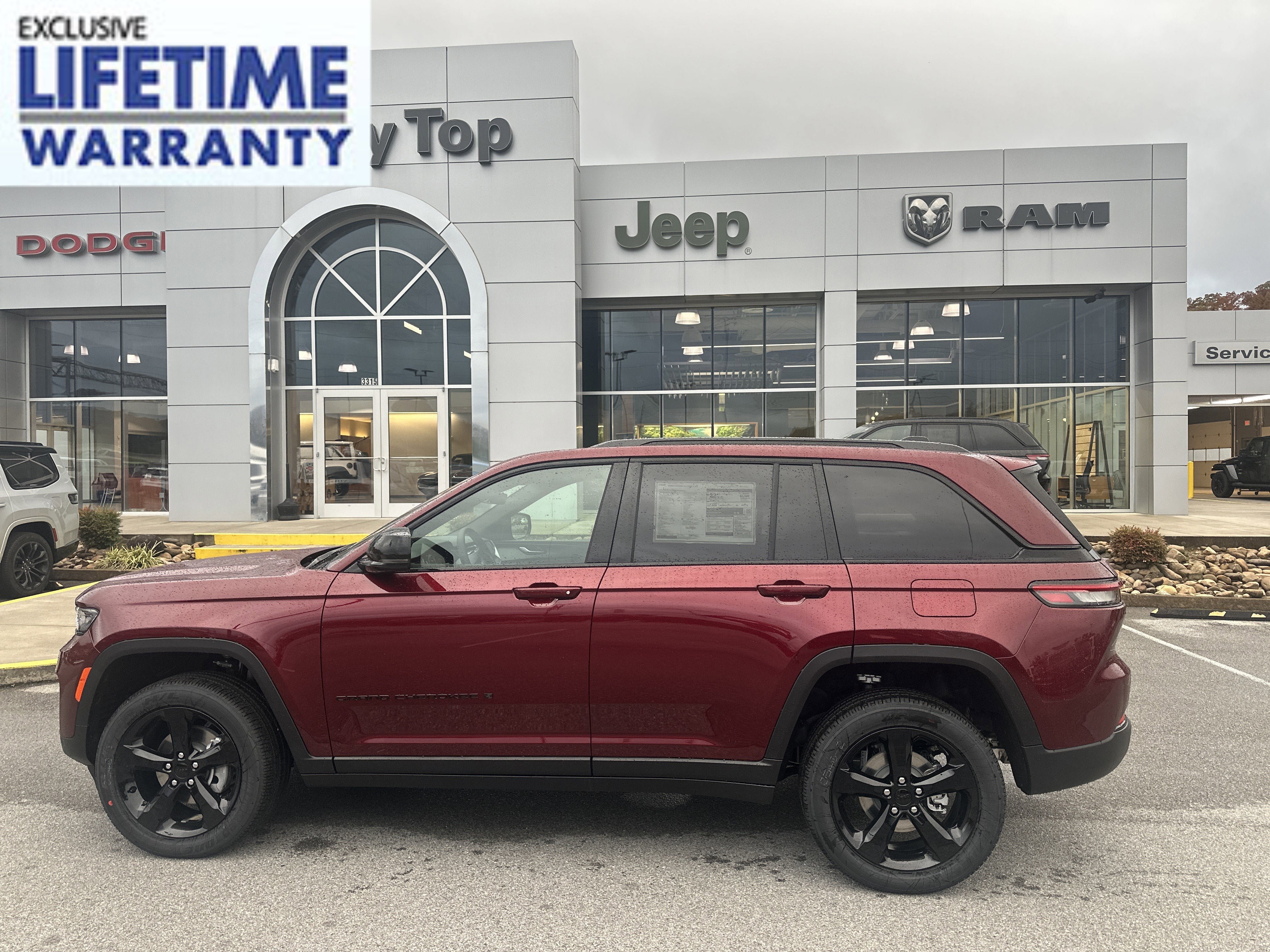 New 2025 Jeep Grand Cherokee Altitude
