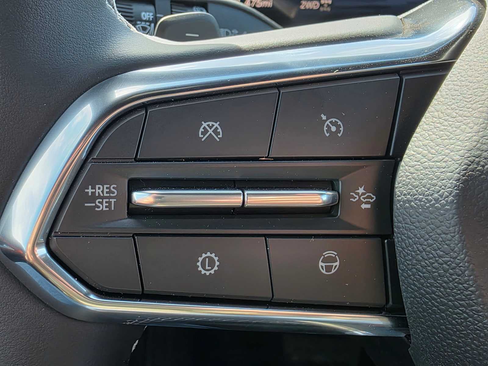 New 2026 Chevrolet Traverse Z71 w/ Enhanced Driving Package AWD/4WD image 30