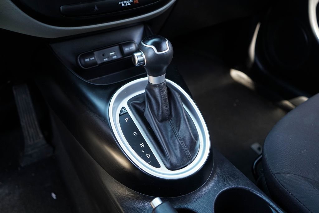 Used 2019 Kia Soul FWD image 31